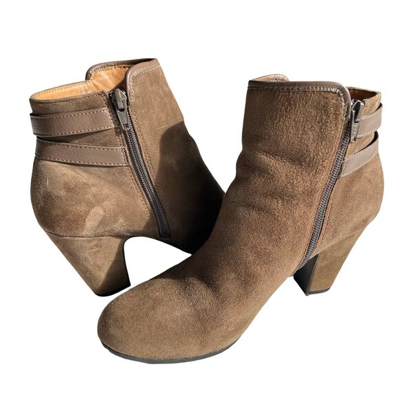 Women's Brown Boots Size 9 - Picture 5 of 11